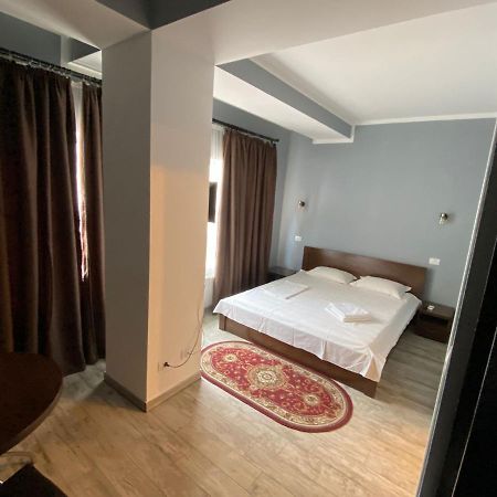 Ave Hotel Victoriei Bukarest Kültér fotó