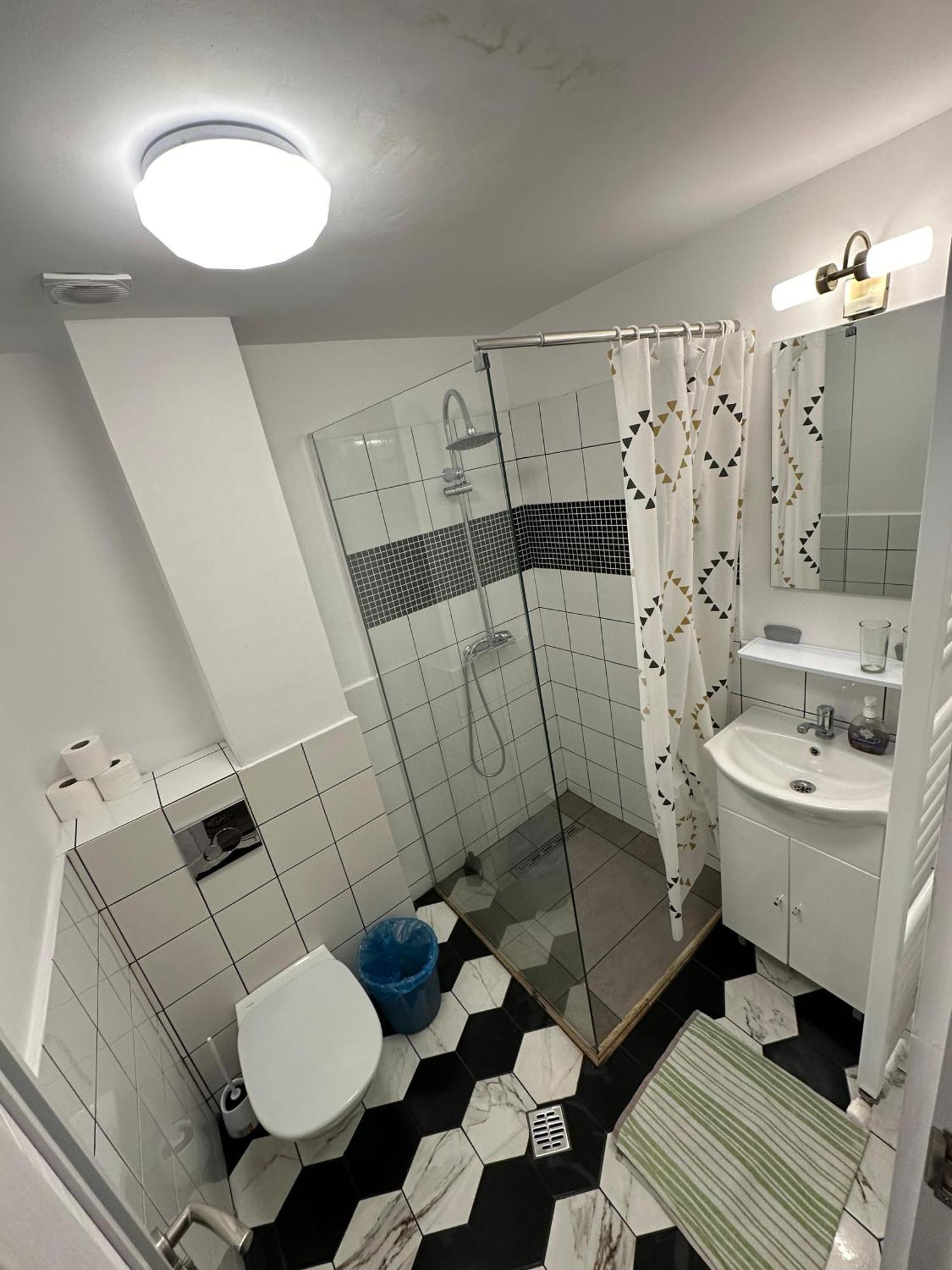 Ave Hotel Victoriei Bukarest Kültér fotó